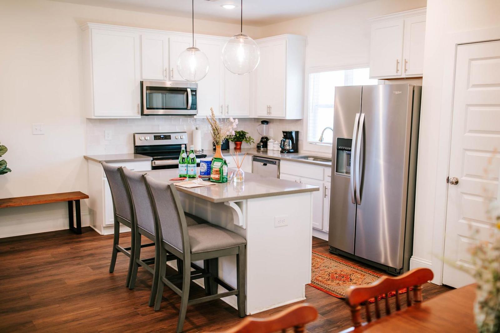 Bright Artist's Cottage-mins To Dt,campus,stadium Holiday home